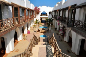 Deep Ashri Apartment and Diving Center